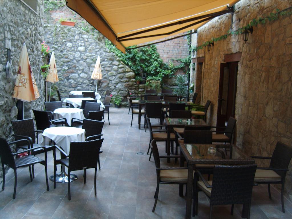 Hostal Marboré Bielsa Exterior foto